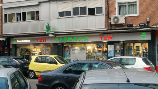 Farmacia Av. Reyes Católicos