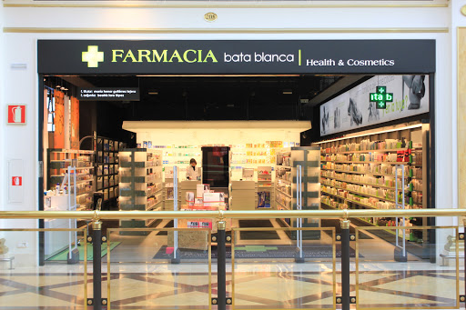 Farmacia Bata Blanca - Expertos En Salud Y Cosmetica - Majadahonda