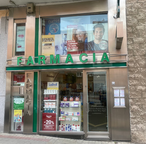 Farmacia Bautista Y Pérez Teijón