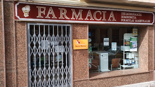 Farmacia Hernández López y Useros Cb