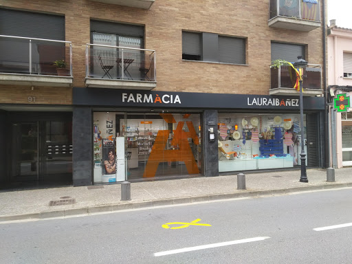 Farmàcia Ibáñez Aviñó, Laura