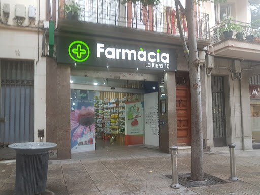 Farmàcia La Riera 10