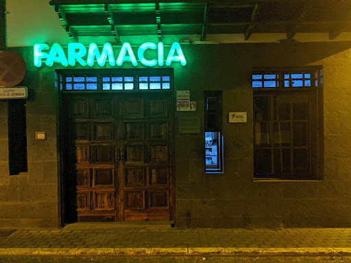 Farmacia Mª Esther Arencibia Artiles