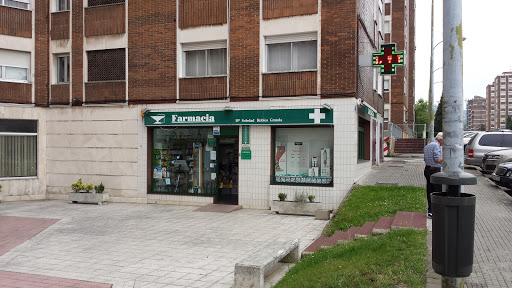 Farmacia Mª Soledad Robles Granda