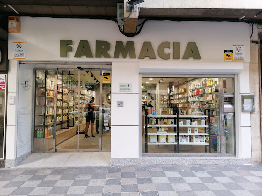 Farmacia Matías Y Molina