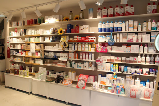 Farmacia Muradás - Lda. Ana Mª Díaz Muradás