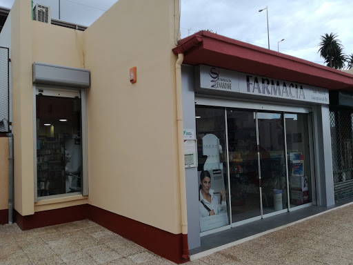 Farmacia Nieves D. Concepción de Paz - Urb. Benahoare