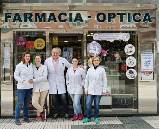 Farmacia Óptica Junco C B