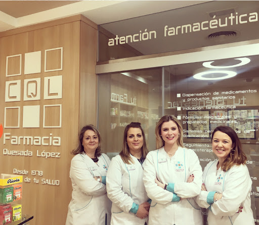 Farmacia Quesada López (Lda. Carmen Quesada López)