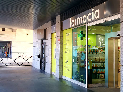 Farmacia Rómulo Angulo Madero