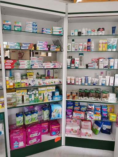 Farmacia Rosado y Reyes C. B