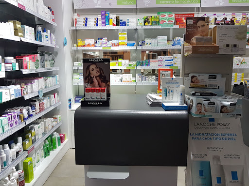 Farmacia y Centro auditivo 